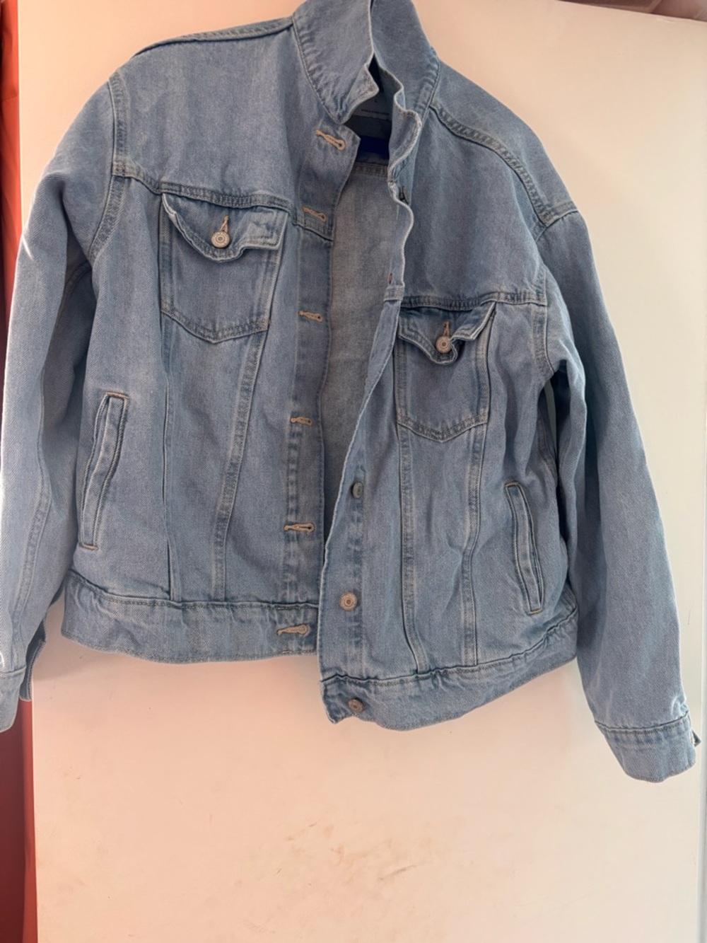 Old Navy Light wash Denim Jacket - Classic Button-Front Jean Jacket